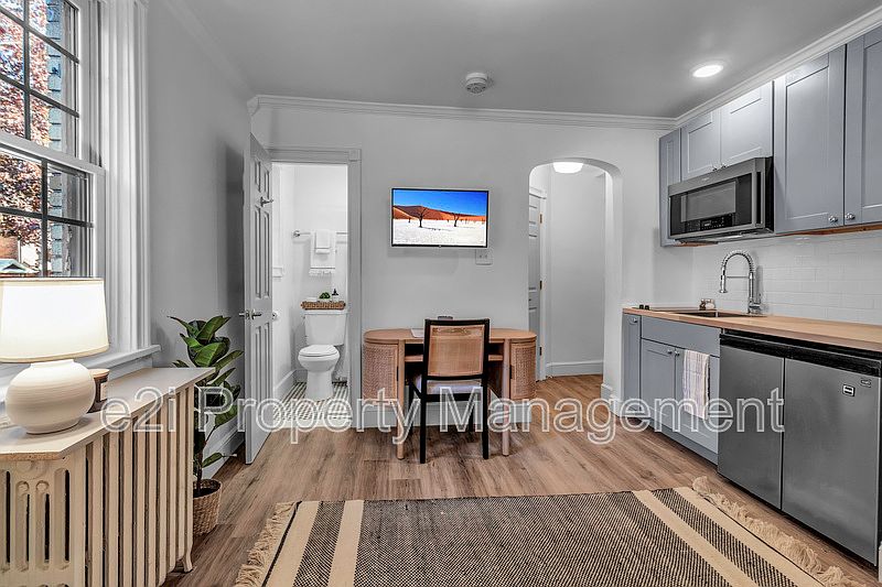 1st image of 23 Allen St #306