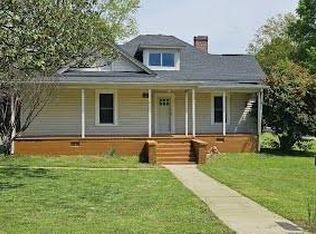 1600 N Ohenry Blvd, Greensboro, NC 27405