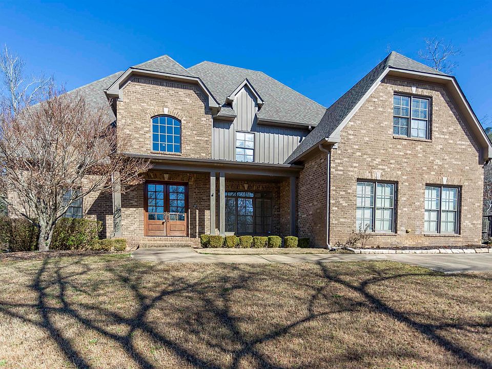 1st image of 1412 Legacy Dr