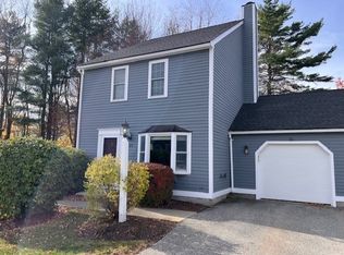 25 Whittier Meadows Dr UNIT 25, Amesbury, MA 01913