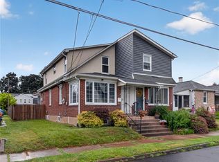 1056 Detweiler Ave, Hellertown, PA 18055