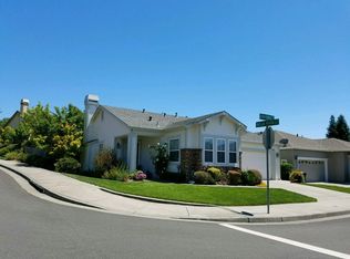 1800 Sonterra Ct, Santa Rosa, CA 95403