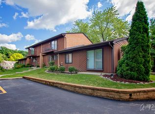 79 Mariner Ln, Fox Lake, IL 60020