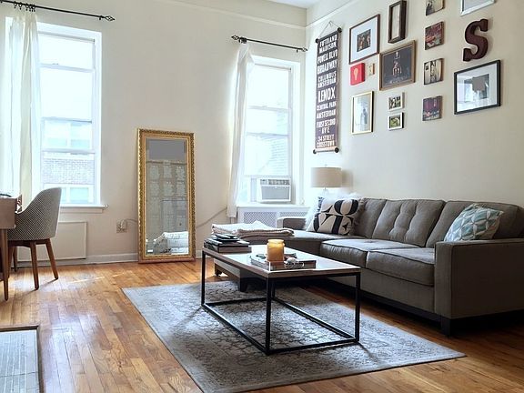 2nd image of 315 W 75th St APT 3R