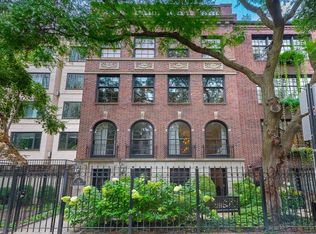 24 E Scott St APT 2, Chicago, IL 60610