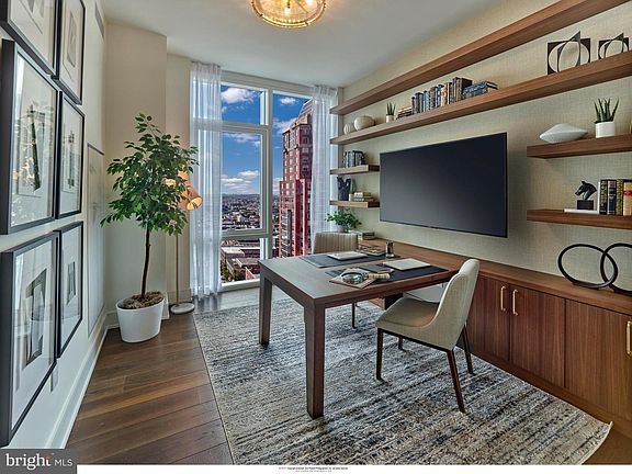 4th image of 301 S Broad #3003