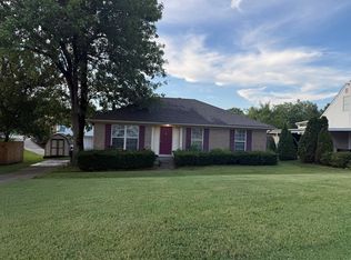 10015 Lauralynn Ct, Jeffersontown, KY 40299