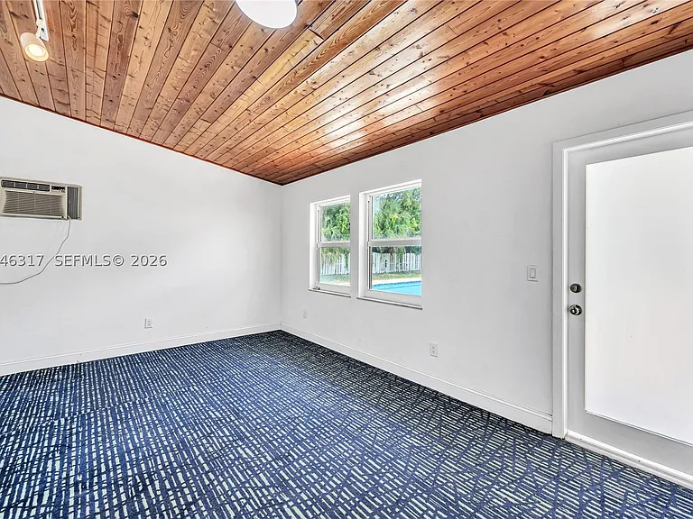12525 SW 68th Ct — Photo 18