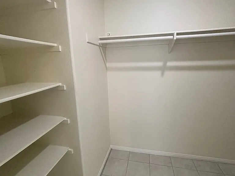 1241 Pearlbush Ct — Photo 24