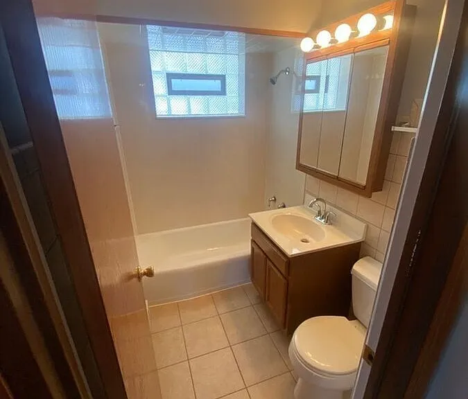 9216 S Spaulding Ave #1B — Photo 7