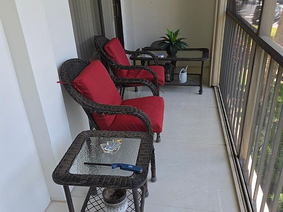 2nd image of 5310 Las Verdes Circle #220