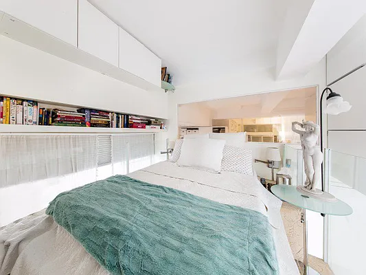 Rented by Sotheby's International Realty | media 6