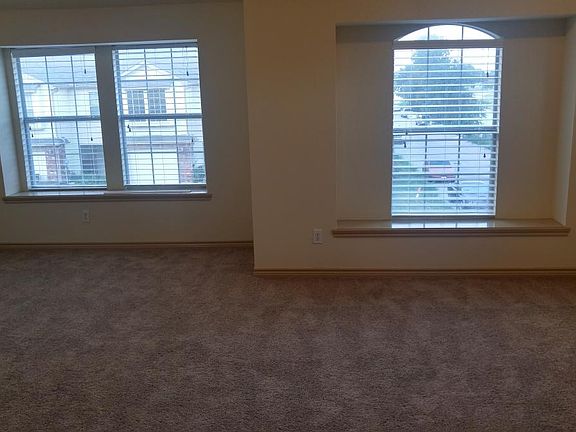 3rd image of 12664 Bay Ave
