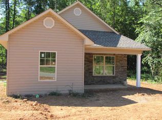 405 Bishop Hicks Ct, Inman, SC 29349
