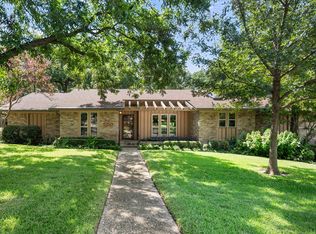 2216 Shadywood Ct, Arlington, TX 76012