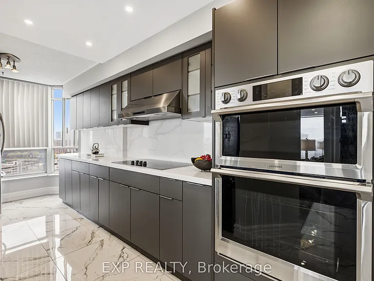 22 Hanover Rd #1710 — Photo 15