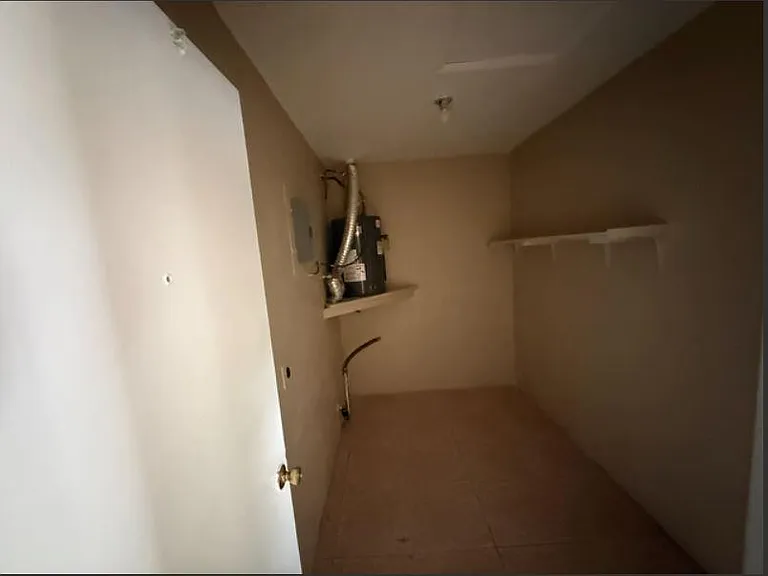 16980 N Miami Ave — Photo 11