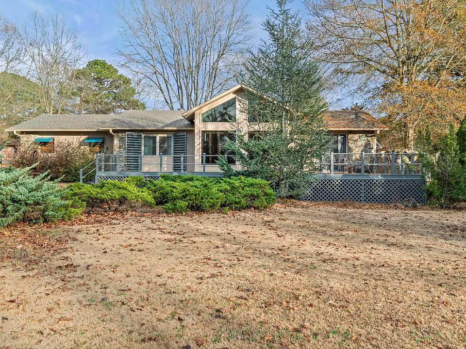 1st image of 2501 Scenic Ln