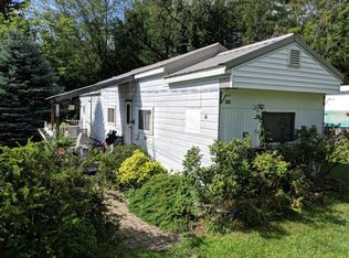 38 Amherst Rd #D, Pelham, MA 01002