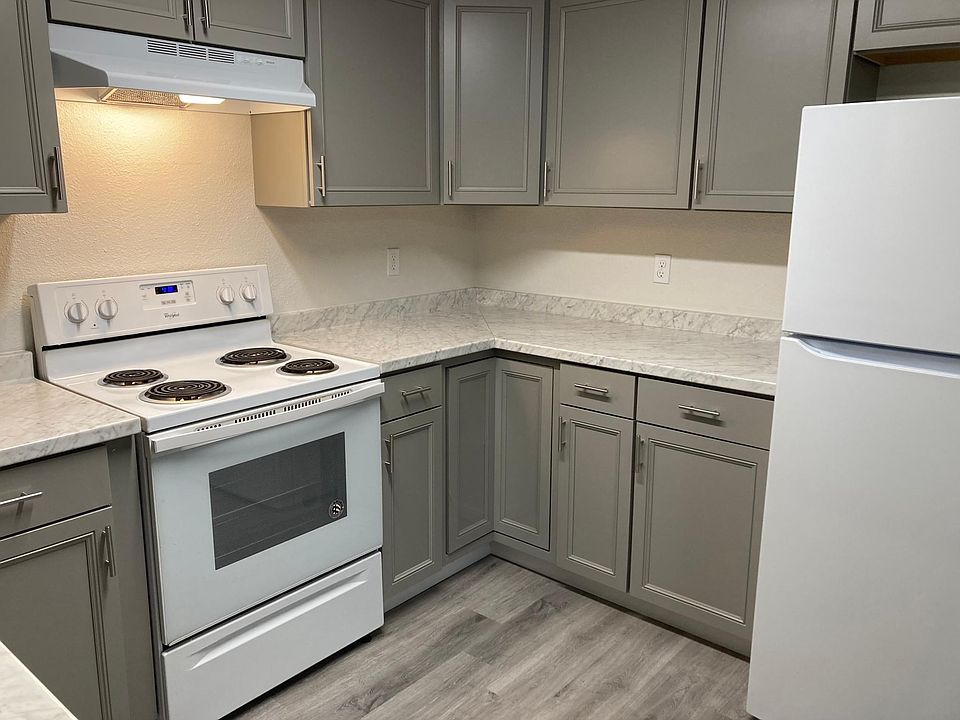 1st image of 5706 16th Ave SE #A