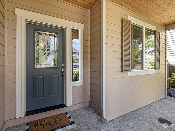 2nd image of 4223 Goldcrest Drive NW