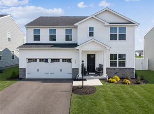418 Coventry Ct, Harmony, PA 16037