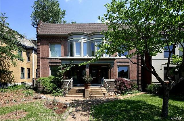 1st image of 4415 Laclede Ave #4415