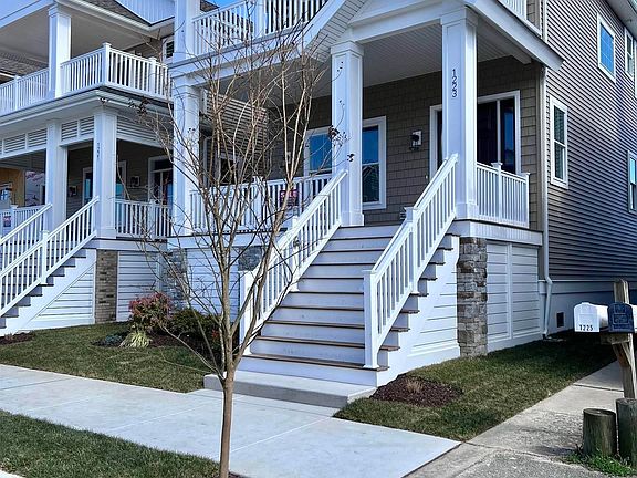3rd image of 1221 Haven Ave
