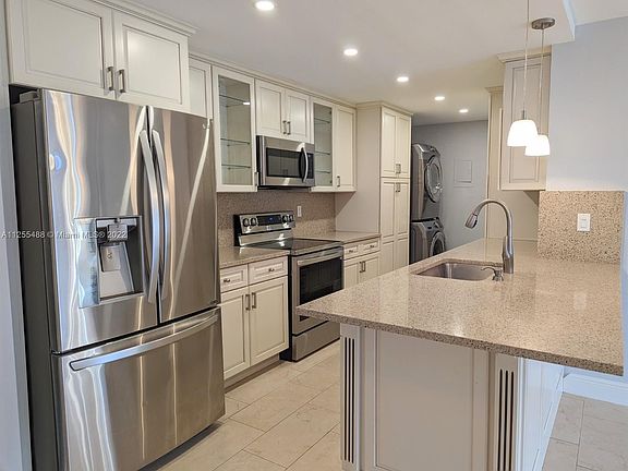 2nd image of 280 W Park Dr APT 103-6