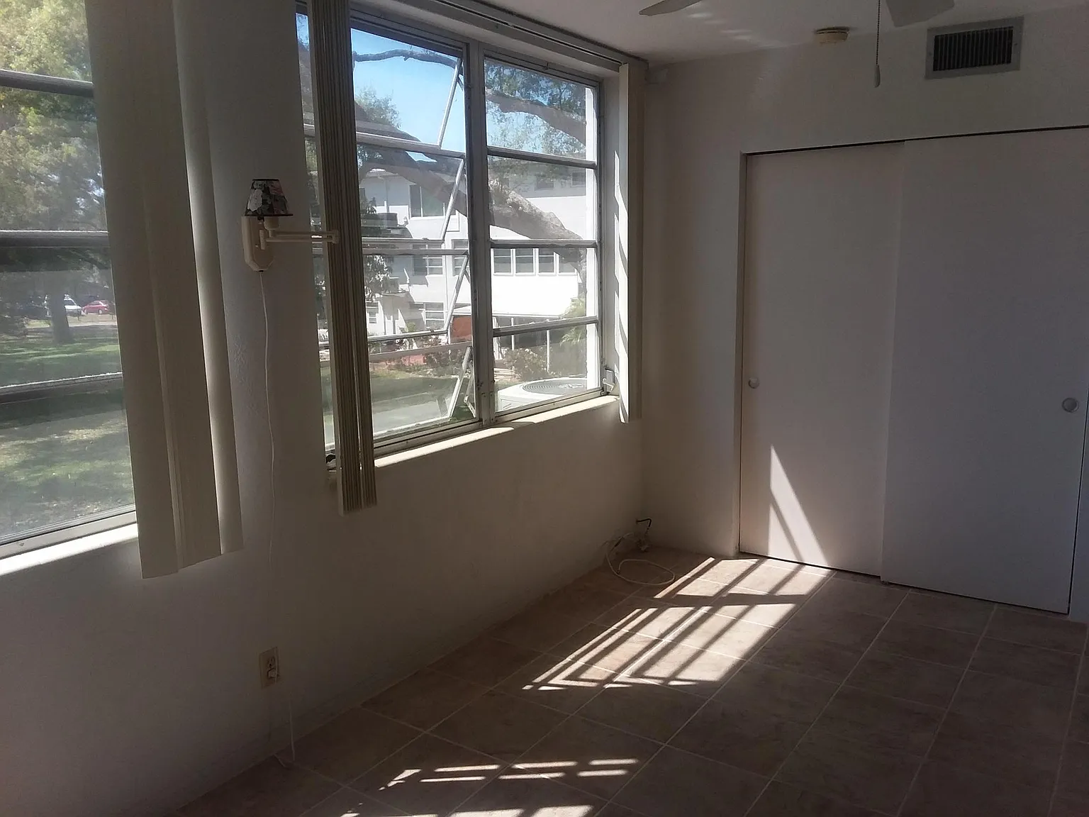 2020 World Parkway Blvd — Photo 4