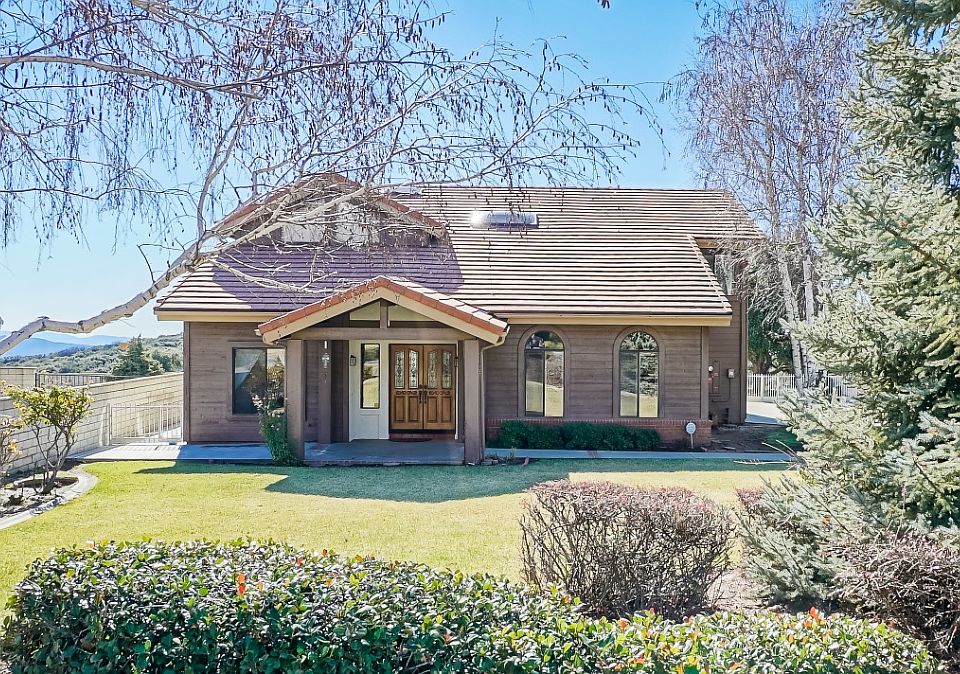 1st image of 13654 Scenic Crest Dr