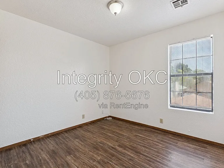 413 Manner Park Ave — Photo 20