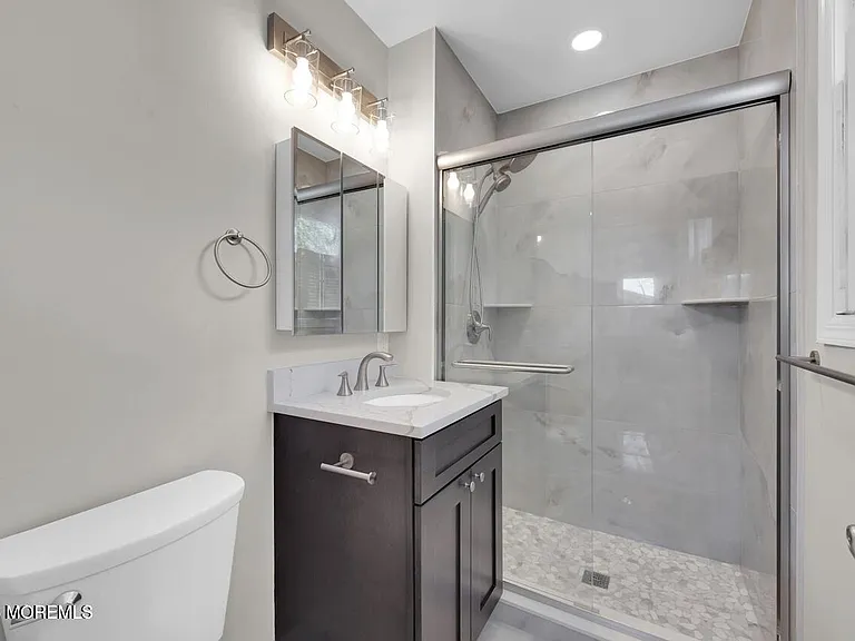2 San Carlos Ct — Photo 14