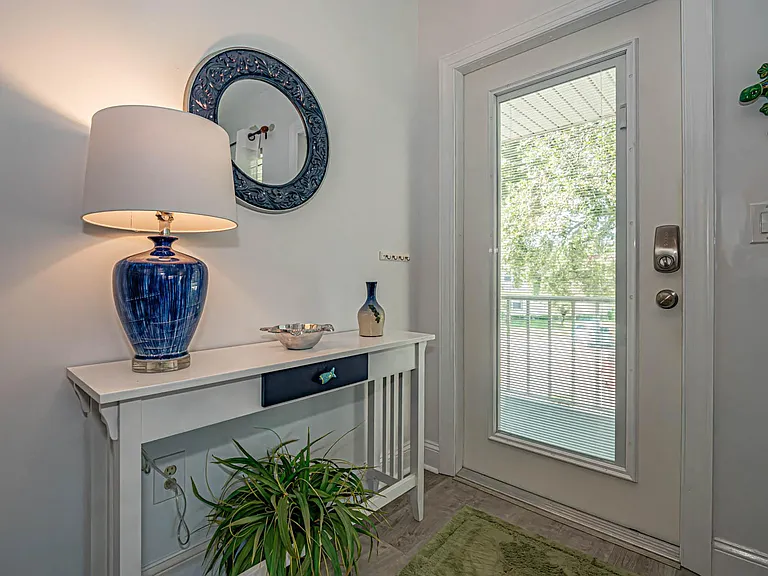 20 Pine Arbor Ln #202 — Photo 6