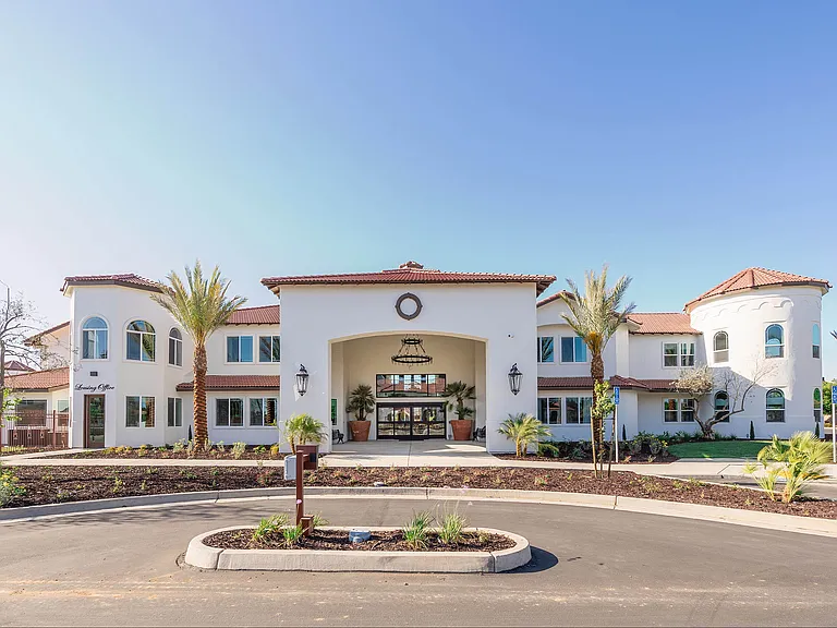 The Villas at Ellis Manor — Photo 68