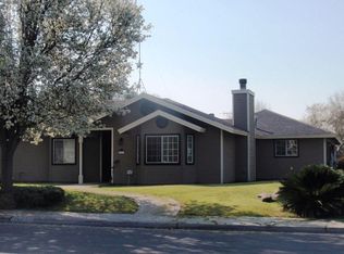 1497 Nelson Blvd, Selma, CA 93662