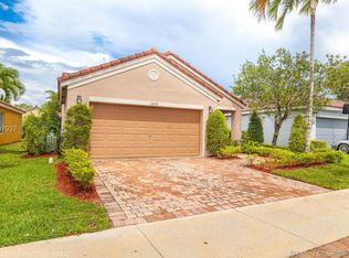 1445 Majesty Ter, Weston, FL 33327