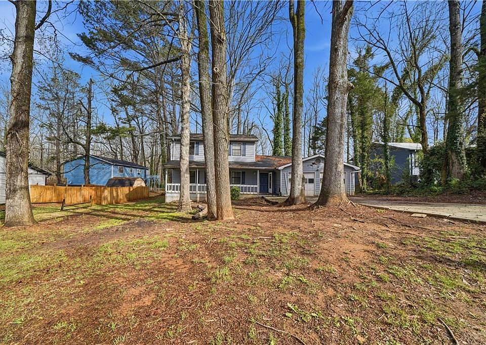 1st image of 2904 Wood Hollow Ln