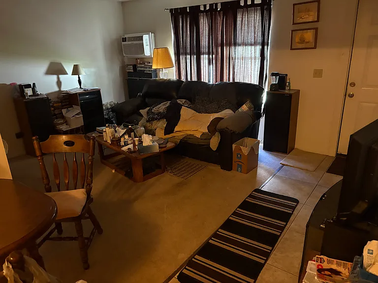 1061 Minns Dr #3 — Photo 1