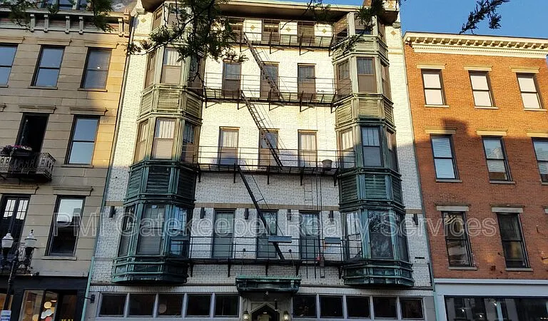 1202 Main St #13 — Photo 18