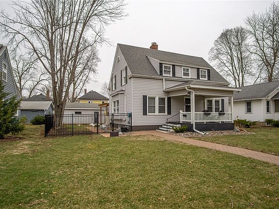 3rd image of 232 McKinley Avenue