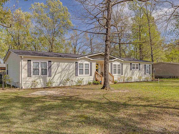 3rd image of 842 Swartz Fairbanks Rd