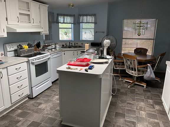 2nd image of 31814 N 163rd Ave