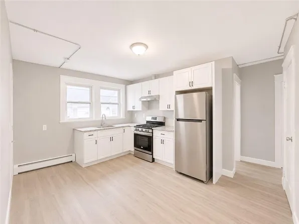 1003 Atwells Ave #1, Providence, RI 02908