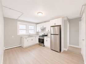 1003 Atwells Ave, Providence, RI
