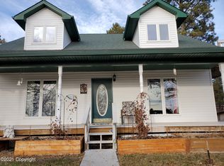 10 Ranch Market Rd, Newcastle, WY 82701