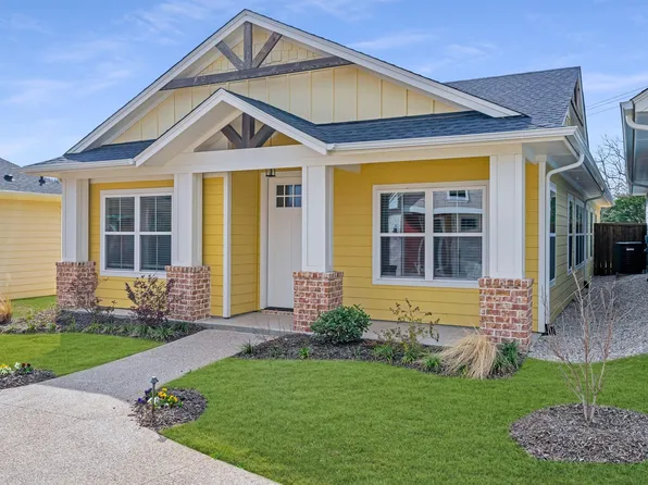 316 Woodside Trl, Waxahachie, TX 75165