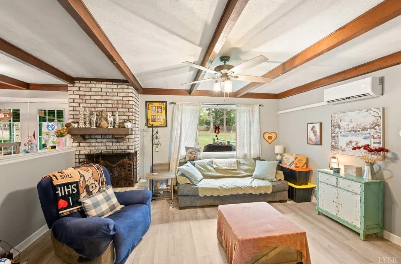 4 bed, 1700 sqft, $1,900 — Photo 4