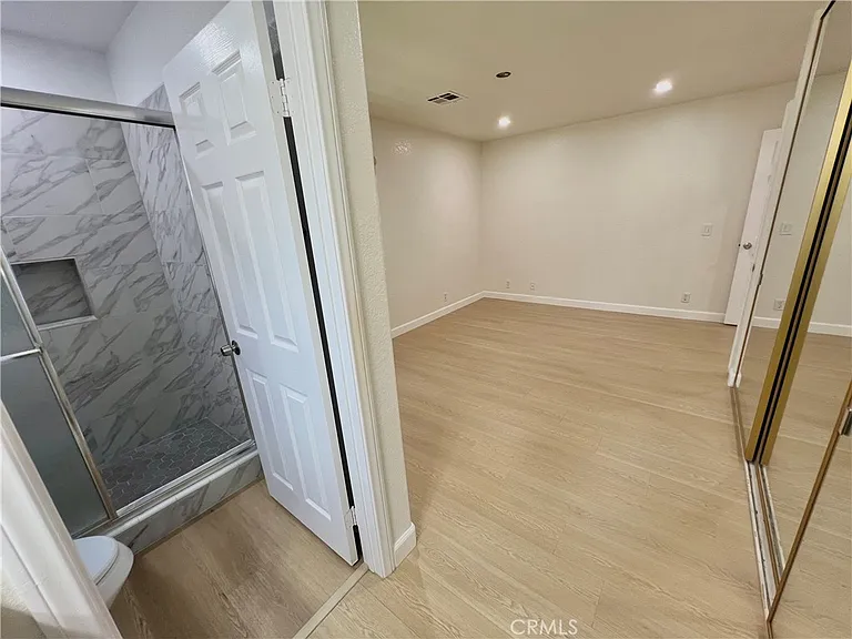 759 E Avenue J6 — Photo 28