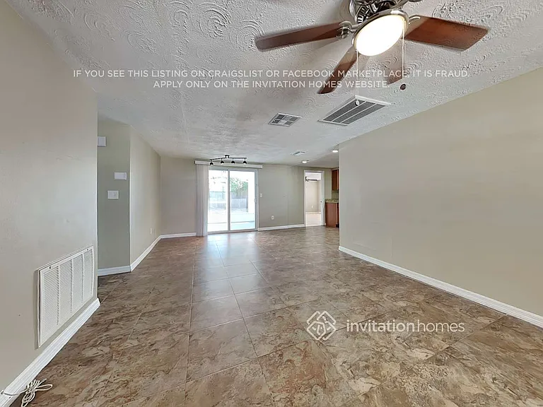 3402 Eisenhower Dr — Photo 4